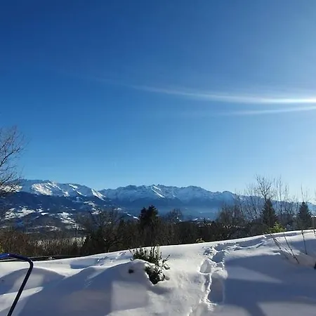 Le Nid Des Roches Saint-Michel (Isere)